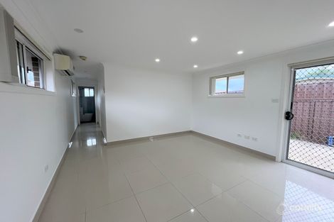 Property photo of 19 Darling Avenue Lurnea NSW 2170