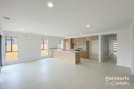 Property photo of 41 Heron Drive Mickleham VIC 3064