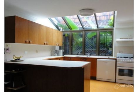 Property photo of 2/8 Pampling Street Camp Hill QLD 4152