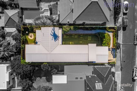 Property photo of 32 Wrightson Avenue Bar Beach NSW 2300