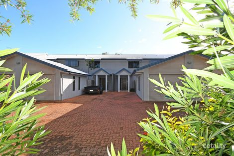 28/30 East St, Scarness, QLD 4655