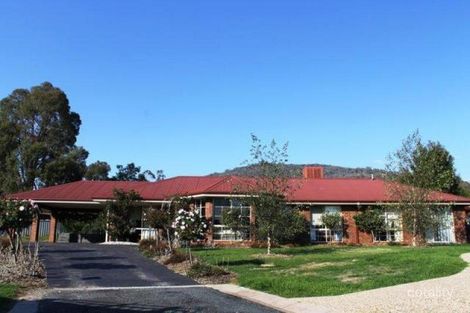 10 Lutzen Cl, Baranduda, VIC 3691