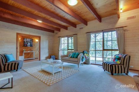 Property photo of 1 Barrington Court Wantirna VIC 3152