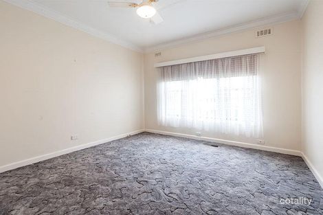 Property photo of 12 Austin Crescent Yarraville VIC 3013