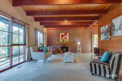 Property photo of 1 Barrington Court Wantirna VIC 3152