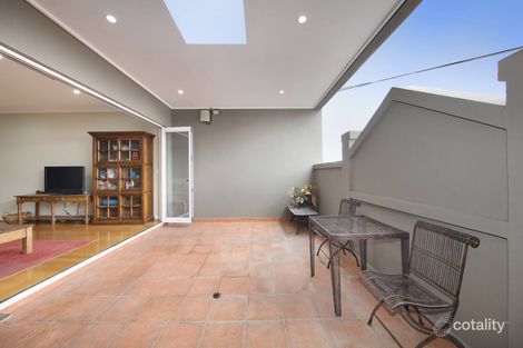 Property photo of 560 North Road Ormond VIC 3204