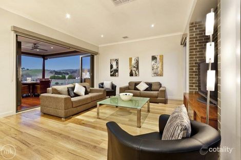 Property photo of 2 Parrot Drive Whittlesea VIC 3757