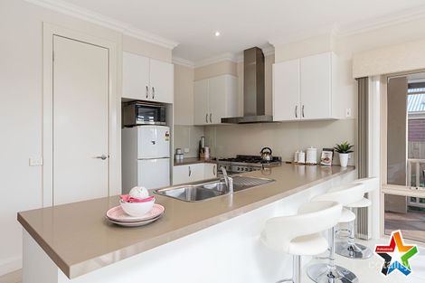 Property photo of 3/221 Cambridge Road Mooroolbark VIC 3138