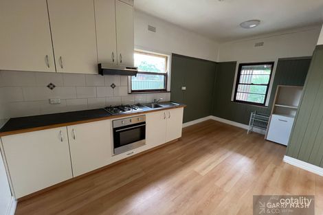 Property photo of 13 Maxwell Street Wangaratta VIC 3677