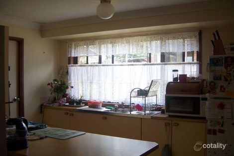 Property photo of 16 Fifth Avenue Macquarie Fields NSW 2564