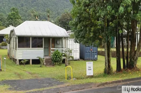 Property photo of 19 Murray Street Tully QLD 4854