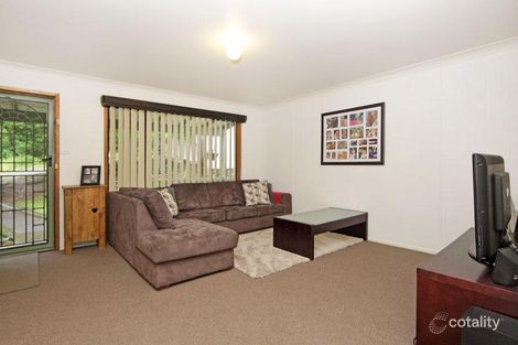 Property photo of 4 Wirigi Street Berkeley Vale NSW 2261