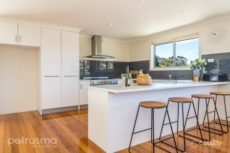 Property photo of 1/74 Ruth Drive Lenah Valley TAS 7008