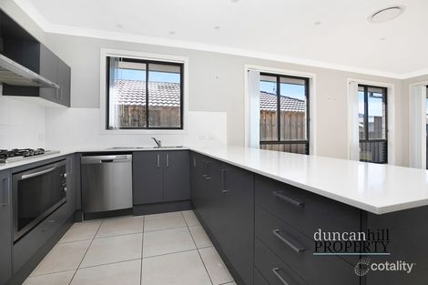 Property photo of 31 De Lauret Street Renwick NSW 2575