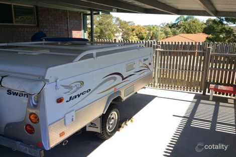 Property photo of 8 Mycumbene Way Glen Eden QLD 4680