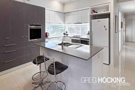 Property photo of 25 Inverness Place Heatherton VIC 3202