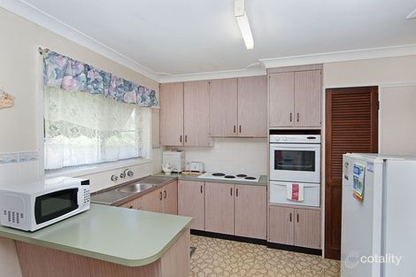 Property photo of 52 Tasman Avenue Killarney Vale NSW 2261