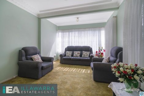 Property photo of 56 Woodford Avenue Warilla NSW 2528