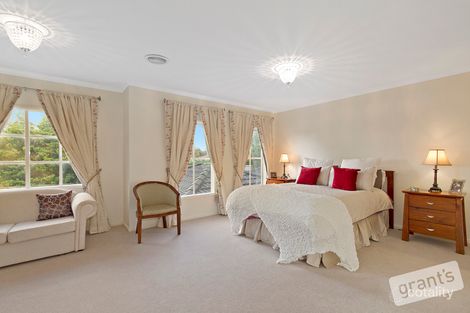 Property photo of 2 Sunhill Court Beaconsfield VIC 3807