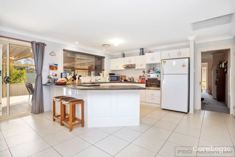 Property photo of 3 April Circuit Bolwarra Heights NSW 2320