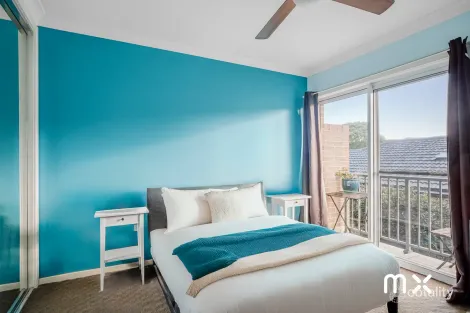 Property photo of 2/6 The Avenue Bellambi NSW 2518