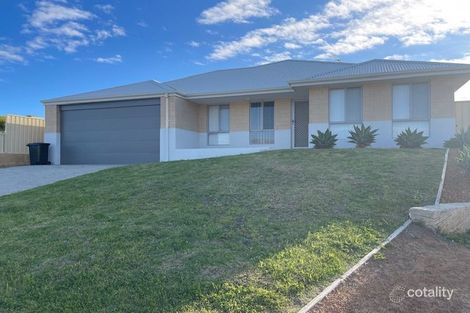 32 Stillwater Ave, Drummond Cove, WA 6532