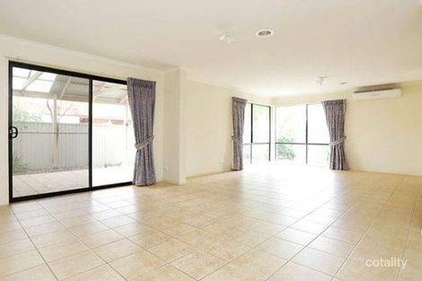 Property photo of 12 Lauffre Walk Caroline Springs VIC 3023