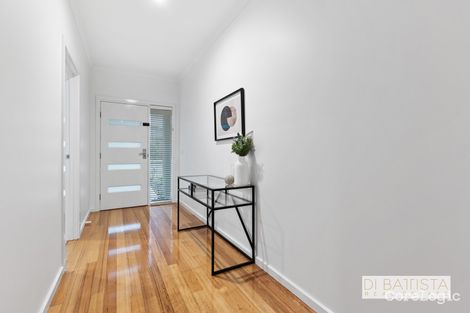 Property photo of 7 Belair Close Craigieburn VIC 3064