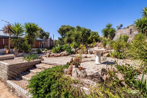 Property photo of 36 Shearwater Drive Tiatukia SA 5607