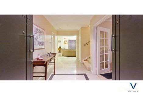 Property photo of 1/106 Ardross Street Applecross WA 6153