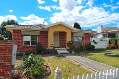 Property photo of 1/10 Miranda Road Reservoir VIC 3073