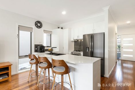 Property photo of 2/12 Simpson Road Ferntree Gully VIC 3156