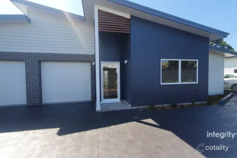 3/2 Mcmahons Rd, North Nowra, NSW 2541