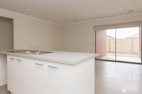 Property photo of 43 Leyland Drive Narre Warren South VIC 3805