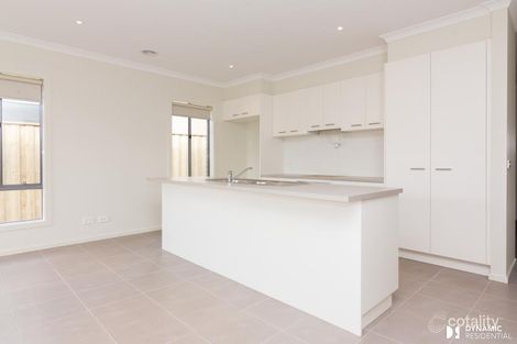 Property photo of 43 Leyland Drive Narre Warren South VIC 3805