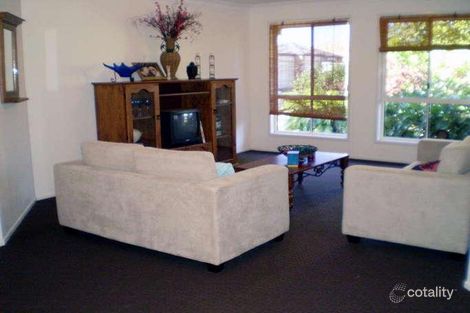 Property photo of 9 Beaver Place Sippy Downs QLD 4556
