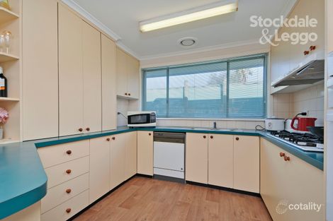 Property photo of 16 Cherry Crescent Morwell VIC 3840