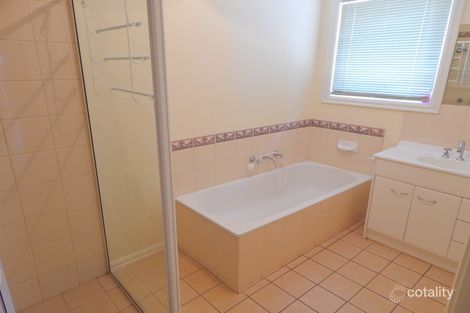 Property photo of 1/10 Miranda Road Reservoir VIC 3073