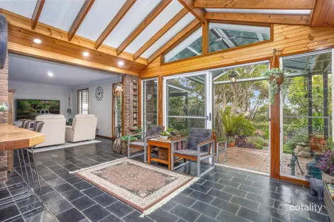 Property photo of 15 Blackwattle Place Alfords Point NSW 2234