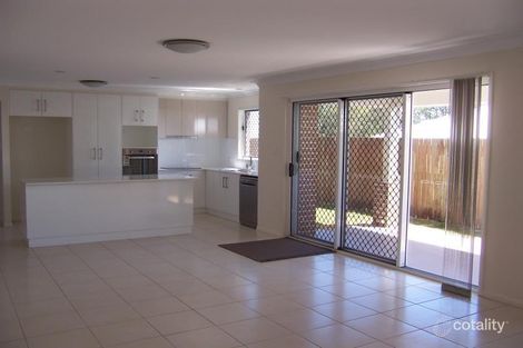 Property photo of 2/9 Collingwood Close Middle Ridge QLD 4350