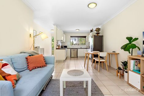 Property photo of 2/37 Grove Street Toowong QLD 4066
