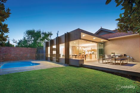 28 Holroyd Ave, St Kilda East, VIC 3183