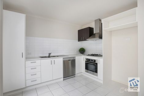 Property photo of 40/11 Hawk Avenue Pakenham VIC 3810