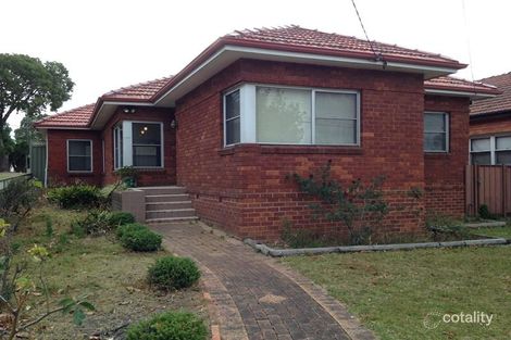 33 Midlothian Ave, Beverly Hills, NSW 2209