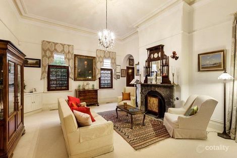 Property photo of 39 Auburn Parade Hawthorn East VIC 3123