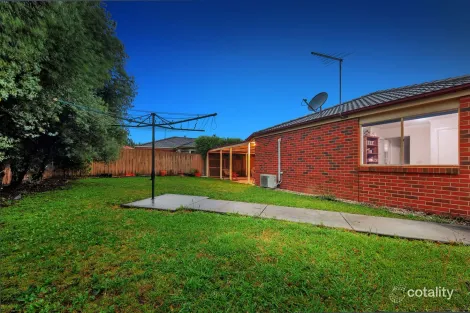 Property photo of 2 Glenisla Way Berwick VIC 3806