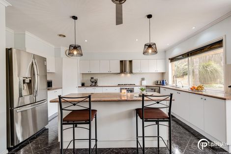 Property photo of 18 Brighton Retreat Berwick VIC 3806