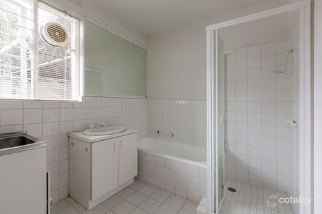 Property photo of 2/360 Glen Eira Road Elsternwick VIC 3185