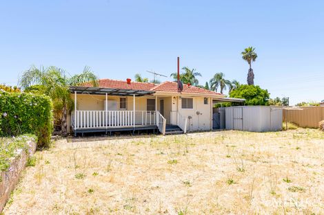 Property photo of 4 Powis Court Langford WA 6147