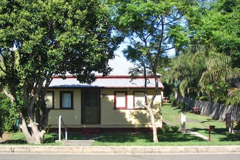 15 Carlotta Cres, Warrawong, NSW 2502